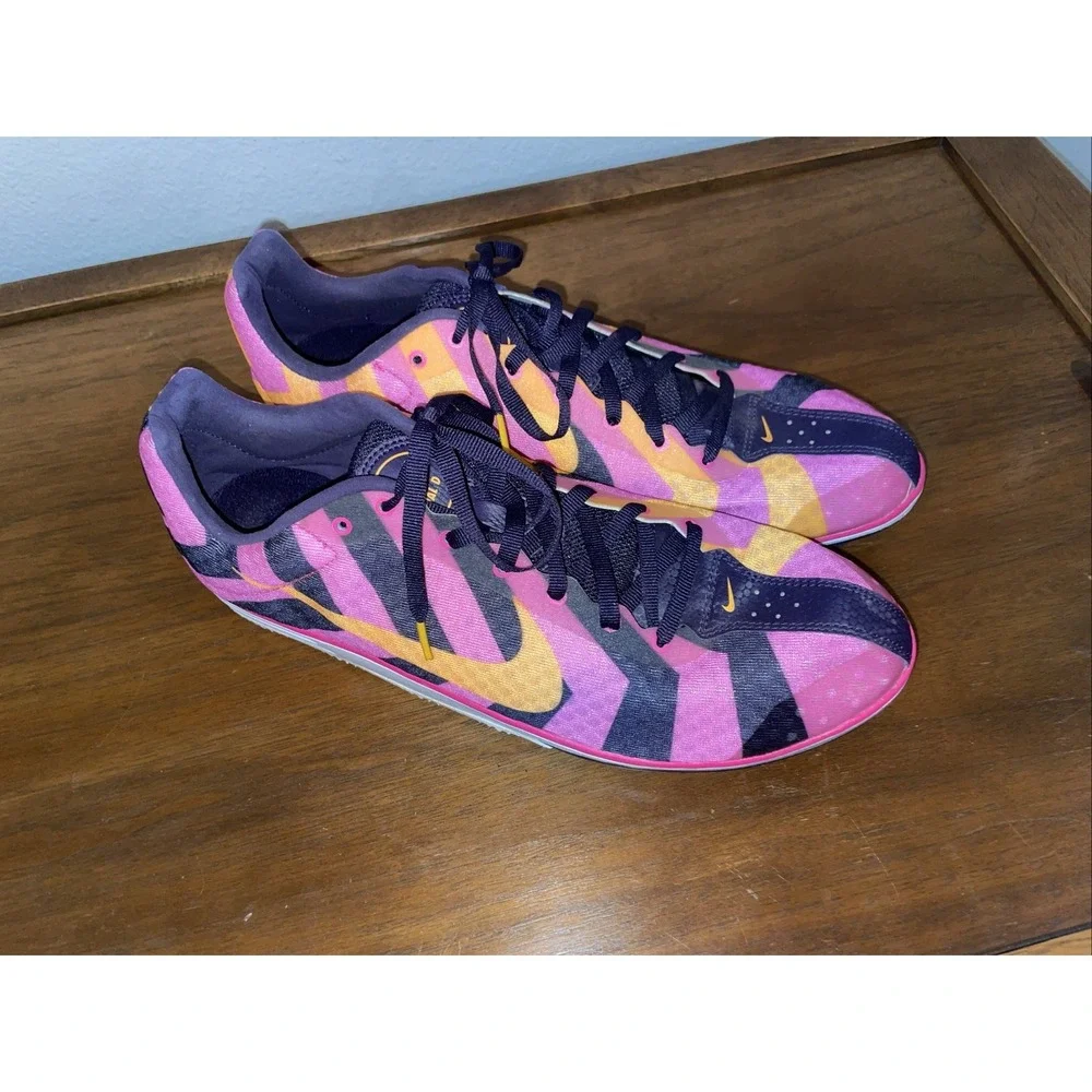 Nike zoom rival